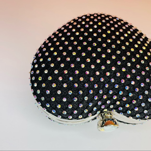 TRENDY BLACK MESH RHINESTONE HEARTBOX GOLD STRAP CHAIN CLUTCH CROSSBODY BAG - Picture 5 of 5